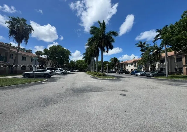 2nd image of 1270 Se 31St Ct, Homestead, FL 33035