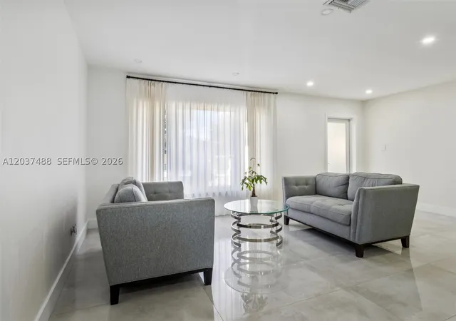 Photo 2 of Single family home for sale at 8014 Nw 101st Ave, Tamarac, FL 33321 | MLS# A12037488 | Listing updated on 2026-08-03