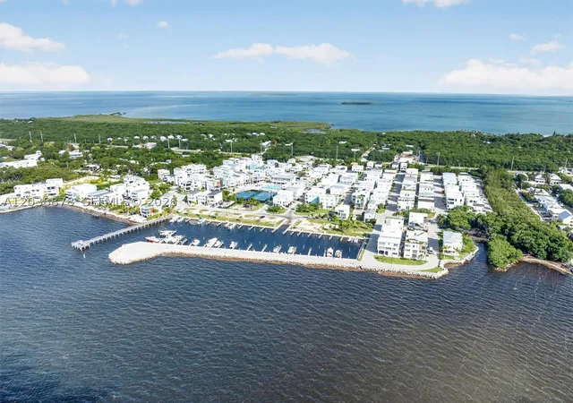 3rd image of 94825 Overseas Hwy #123, Key Largo, FL 33037 | MLS# A12038878
