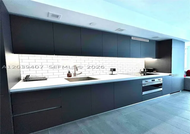 4th image of 227 Ne 2Nd Street #2308, Miami, FL 33132 | MLS# A12039407