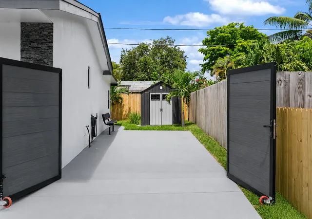 45th image of 3141 Ne 14th Ave, Pompano Beach, FL 33064 | MLS# B26042664