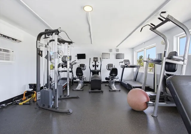 47th image of 4747 Collins Ave #1109, Miami Beach, FL 33140 | MLS# B26042724