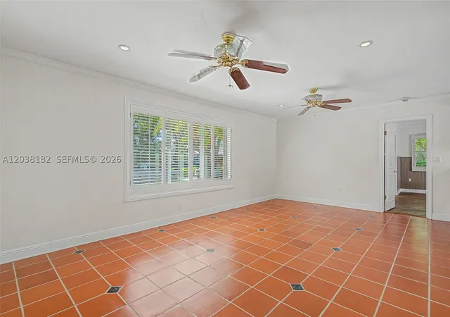 Photo 2 of Single family home for sale at 16842 Sw Sw 79 Pl, Palmetto Bay, FL 33157 | MLS# A12038182 | Listing updated on 2026-10-09