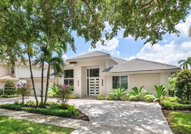Homes for sale in Boca Raton, FL | 3164 Saint Annes Dr, Boca Raton, FL 33496 | MLS# B26042765