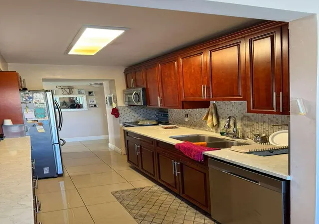 5th image of 4164 Inverrary Dr #302, Lauderhill, FL 33319 | MLS# B26042814