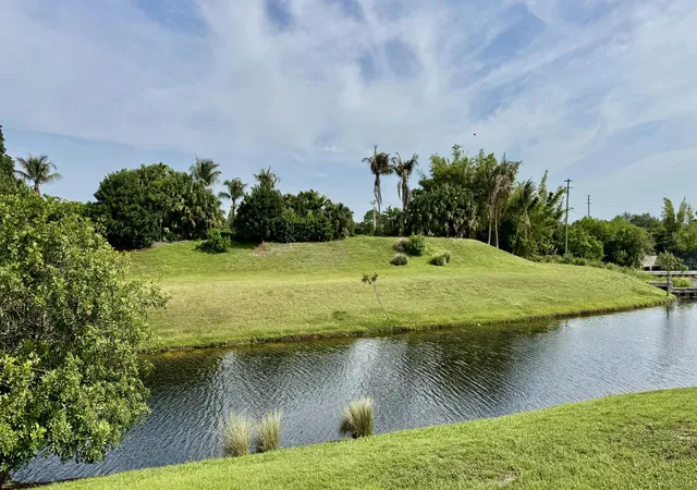2nd image of 117 Se Via Marbella, Port St. Lucie, FL 34984 | MLS# B26042806