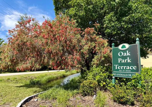 Homes for sale in Vero Beach, FL | 400 18th St #B4, Vero Beach, FL 32960 | MLS# B26042796