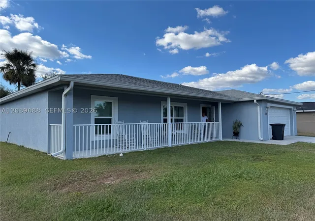 2nd image of 1201 Banjo Ct, La Belle, FL 33935 | MLS# A12039688