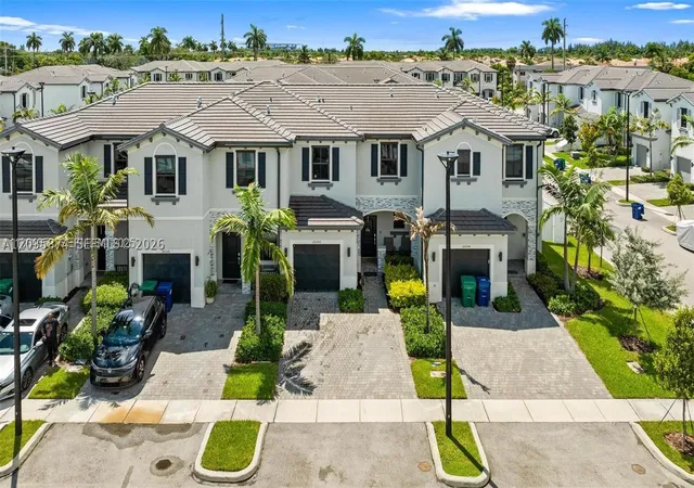 Townhouse for sale at 20380 Nw 5Th Ct, Miami, FL 33169 | MLS# A12035874