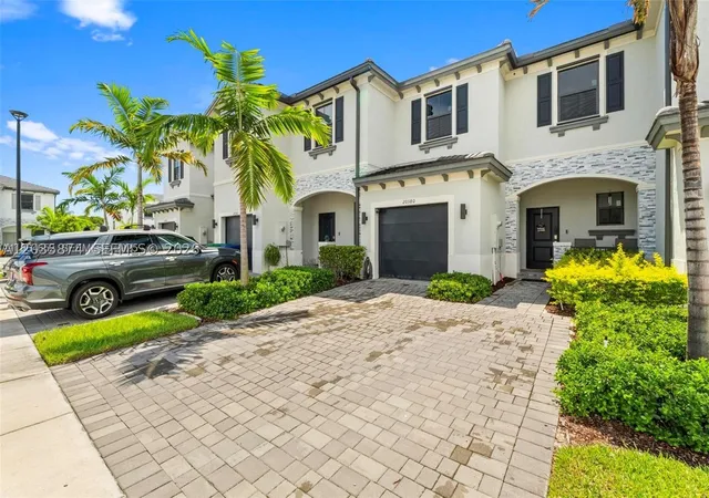 Photo 3 of Townhouse for sale at 20380 Nw 5th Ct, Miami, FL 33169 | MLS# A12035874 | Listing updated on 2026-10-07