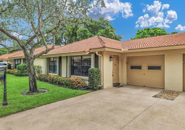 Homes for sale in Boynton Beach, FL | 4450 Nutmeg Tree Ln #A, Boynton Beach, FL 33436 | MLS# B26042904