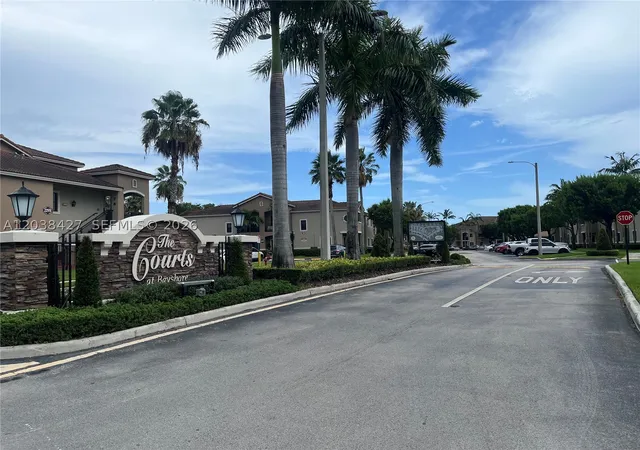 Homes for sale in Cutler Bay, FL | 22631 Sw 88Th Pl #1-18, Cutler Bay, FL 33190 | MLS# A12038427