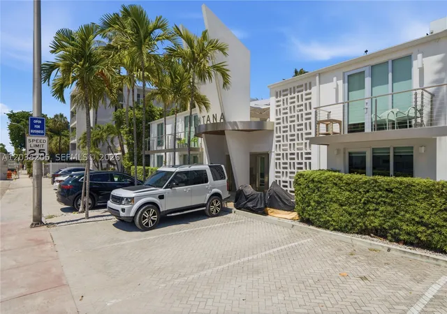 Homes for sale in Miami Beach, FL | 1601 West Ave #101, Miami Beach, FL 33139 | MLS# A12038205