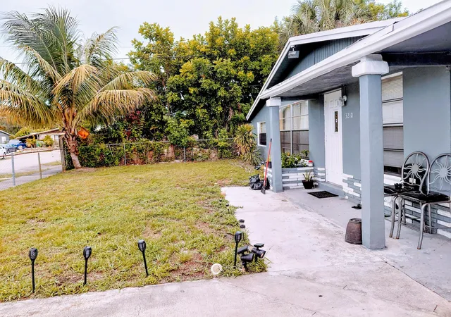 4th image of 3210 Nw 18Th Pl, Lauderhill, FL 33311 | MLS# B26042997