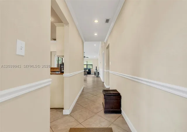 Homes for sale in Margate, FL | 6633 N Parkway Dr #5-7, Margate, FL 33068 | MLS# A12039941