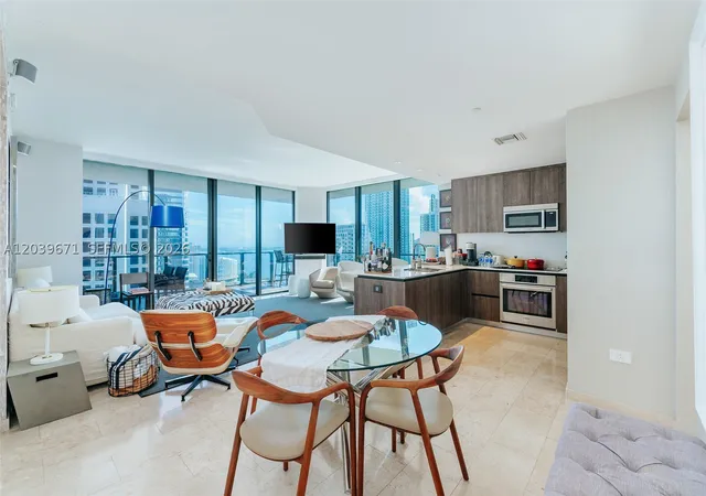 Photo 3 of Condo for sale at 68 Se 6Th St #2601, Miami, FL 33131 | MLS# A12039671 | Listing updated on 2026-08-10