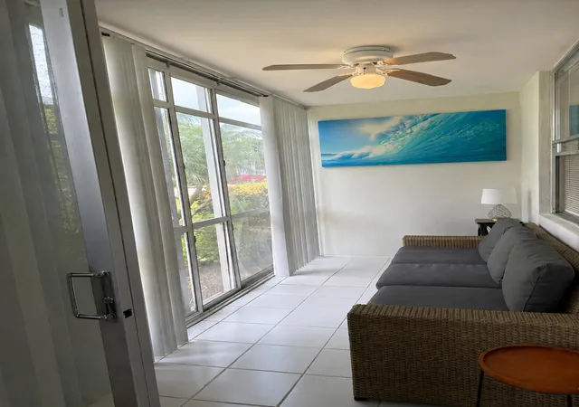 3rd image of 2016 S Federal Hwy #105, Boynton Beach, FL 33435 | MLS# B26043048