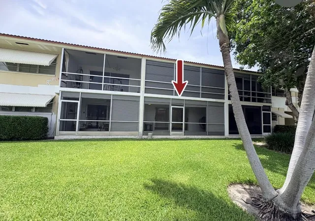 Homes for sale in Lighthouse Point, FL | 2202 Ne 36th St #17, Lighthouse Point, FL 33064 | MLS# B26043069