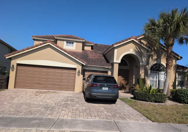 2nd image of 3839 Victoria Rd, West Palm Beach, FL 33411 | MLS# B26043089