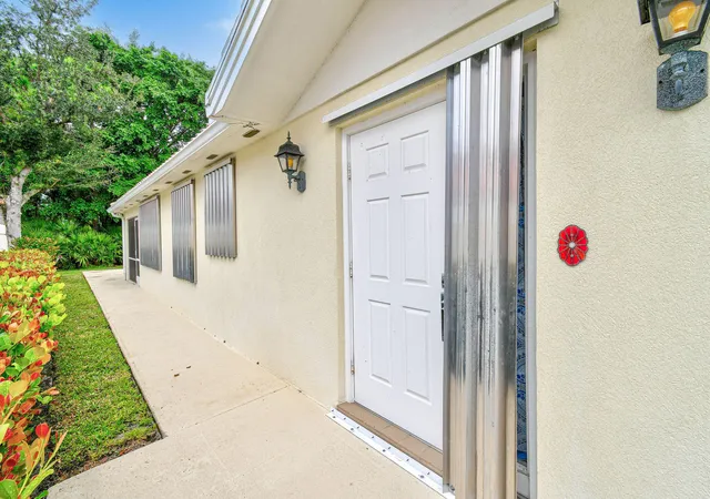 Homes for sale in Hobe Sound, FL | 7880 Se Peppercorn Ct, Hobe Sound, FL 33455 | MLS# B26043121