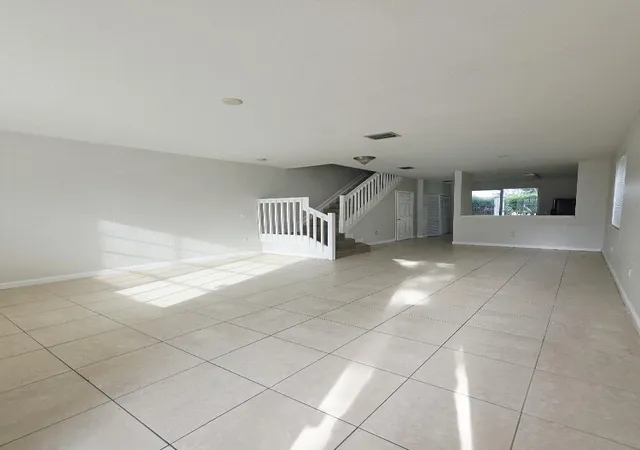 3rd image of 4154 Napoli Lake Dr, Riviera Beach, FL 33410 | MLS# B26043140