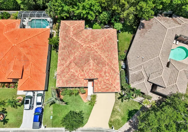 Homes for sale in Parkland, FL | 7232 Nw 58th Wy, Parkland, FL 33067 | MLS# B26043183