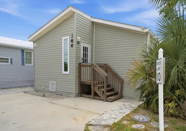 Homes for sale in Jensen Beach, FL | 166 Nettles Blvd, Jensen Beach, FL 34957 | MLS# B26043189