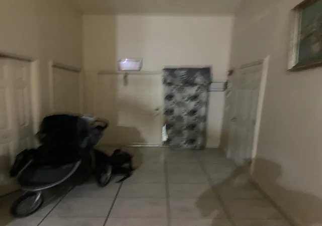 2nd image of 198 Sparrow Dr, Royal Palm Beach, FL 33411 | MLS# B26043190