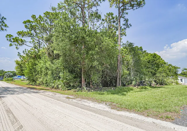 Homes for sale in Vero Beach, FL | 8566 105th Ave, Vero Beach, FL 32967 | MLS# B26043193
