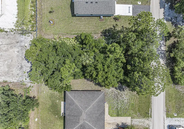 Homes for sale in Vero Beach, FL | 8566 105Th Ave, Vero Beach, FL 32967 | MLS# B26043193