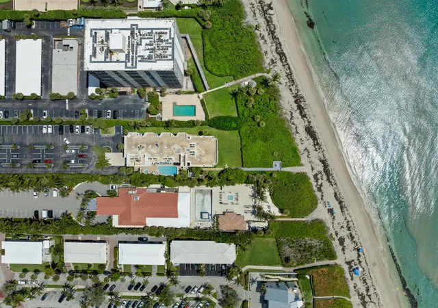 3rd image of 420 Celestial Wy, Juno Beach, FL 33408