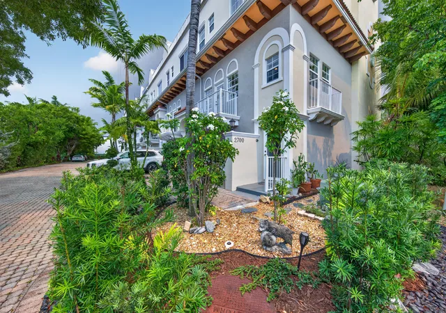 1st image of 2700 Ne 8th Ave, Wilton Manors, FL 33334 | MLS# B26043330