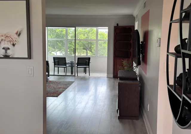 Homes for sale in Sunrise, FL | 9300 Sunrise Lakes Blvd, Sunrise, FL 33322