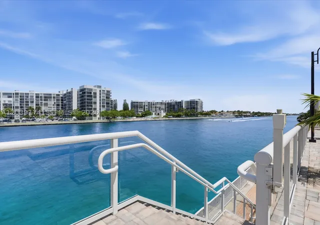 Photo 2 of Condo for sale at 3000 S Ocean Dr #718, Hollywood, FL 33019 | MLS# A12039174 | Listing updated on 2026-07-28