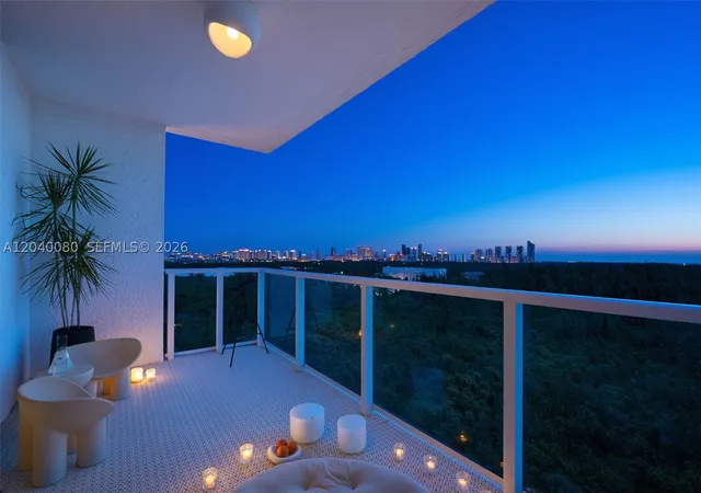 Listing Photo 3 - Condo for sale in building located at 14951 Royal Oaks Ln, Miami, FL 33181 - Unit #1202