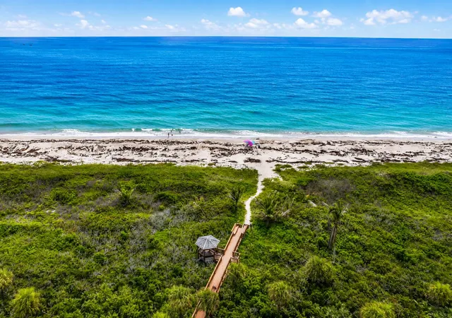 Homes for sale in Hutchinson Island, FL | 5047 N Hwy A1a #1704, Hutchinson Island, FL 34949 | MLS# B26043503