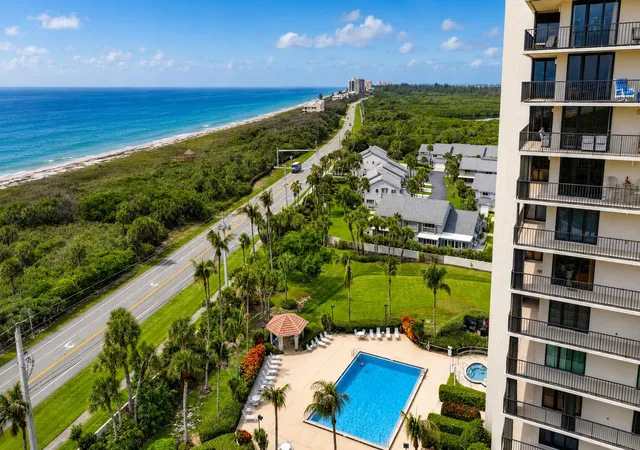 Homes for sale in Hutchinson Island, FL | 5047 N Hwy A1A #1704, Hutchinson Island, FL 34949 | MLS# B26043503
