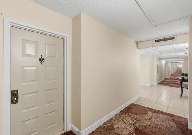 4th image of 5000 N Ocean Blvd, Lauderdale-by-the-Sea, FL 33308