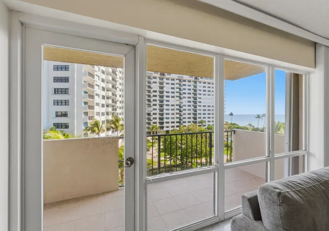 5th image of 5000 N Ocean Blvd, Lauderdale-by-the-Sea, FL 33308
