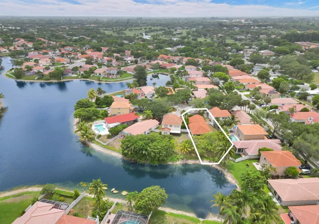 15th image of 13525 Nw 5th Ct, Plantation, FL 33325 | MLS# B26043520