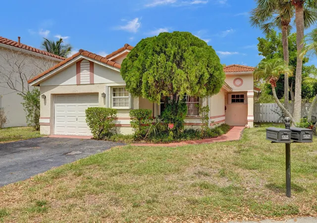 2nd image of 13525 Nw 5th Ct, Plantation, FL 33325 | MLS# B26043520