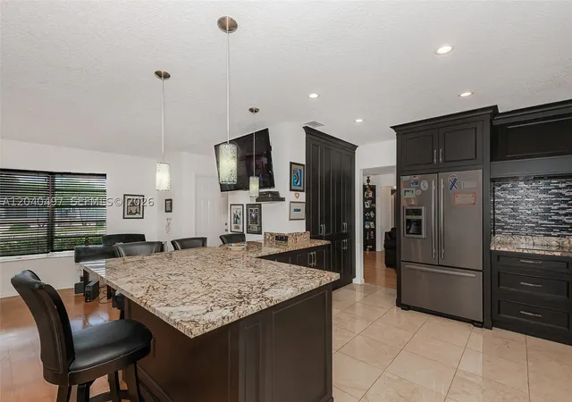 Photo 3 of Single family home for sale at 3900 N 43Rd Ave, Hollywood, FL 33021 | MLS# A12040497 | Listing updated on 2026-08-09