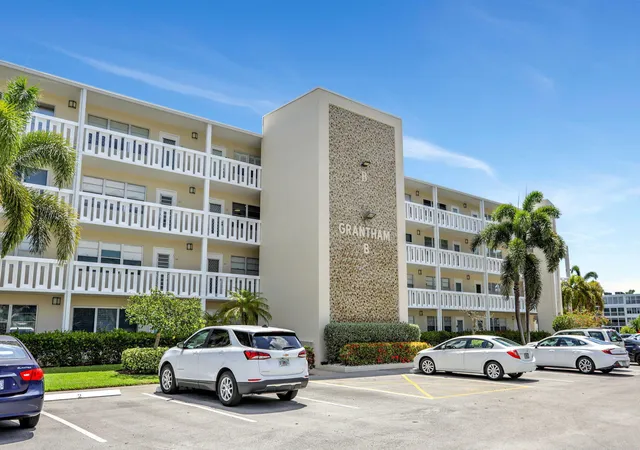 Homes for sale in Deerfield Beach, FL | 432 Grantham, Deerfield Beach, FL 33442