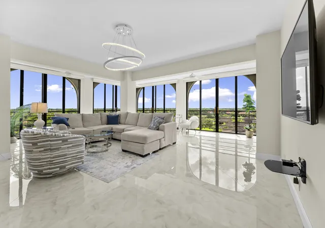 image of 7578 Regency Lake Dr #802, Boca Raton, FL 33433 | MLS# B26043547