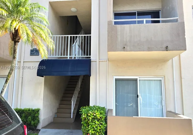 2nd image of 7785 Sw 86th St #E-113, Miami, FL 33143 | MLS# A12040550
