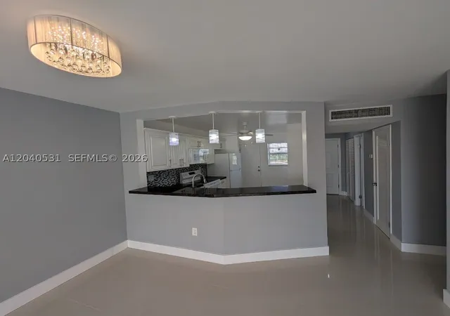 4th image of 1750 Ne 191St St #622-3, Miami, FL 33179 | MLS# A12040531