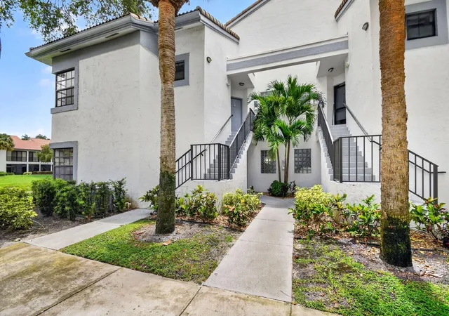 Homes for sale in Boynton Beach, FL | 5395 Firenze Dr, Boynton Beach, FL 33437