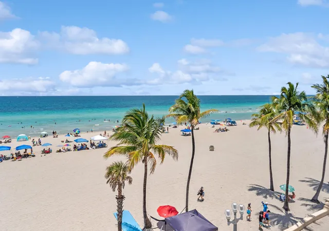 Homes for sale in Hollywood, FL | 201 Van Buren Street, Hollywood, FL 33019 | Houzeo