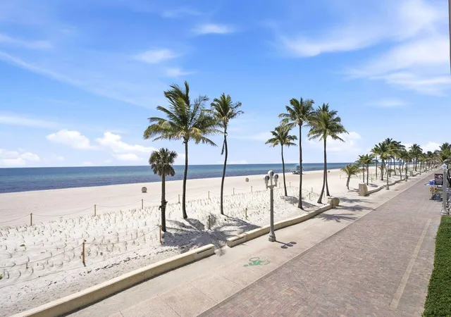 Homes for sale in Hollywood, FL | 201 Van Buren St #205, Hollywood, FL 33019 | MLS# B26043729