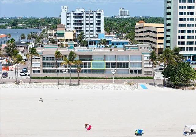 Homes for sale in Hollywood, FL | 201 Van Buren St #205, Hollywood, FL 33019 | MLS# B26043729